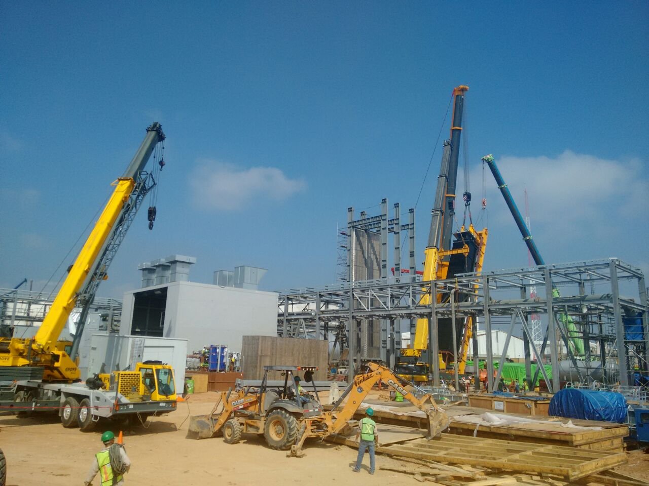 Constructora y Edificadora Poscor